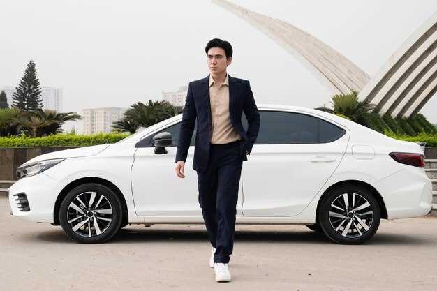 Цены и комплектации Kia Quoris