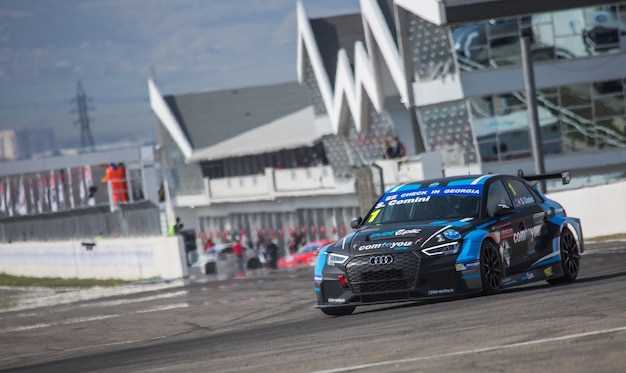 Сравнение с конкурентами в классе GT4